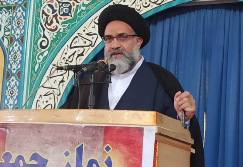 انتقاد امام جمعه یاسوج از بساز و بفروش‌ها و نظام مهندسی / امضای بدون ناظر پای ورقه نظارت‌ها!