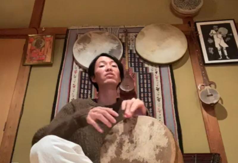 (ویدئو) خواننده ژاپنی موسیقی ایرانی می‌خواند  <img src="/images/video_icon.png" width="11" height="10" border="0" align="top">