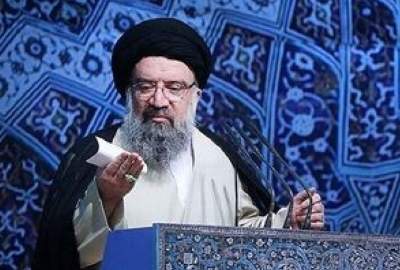 آیت الله خاتمی امام جمعه موقت تهران:  مذاکره می‌کنیم اما ذره‌ای اعتماد نداریم
