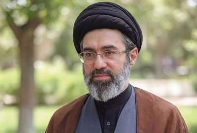پیام رهبر انقلاب: انتقام خون رهبر شهید را به طور حتمی از قاتلین ایشان می‌گیریم؛ ما باشیم یا نه، این امر تحقق می‌یابد